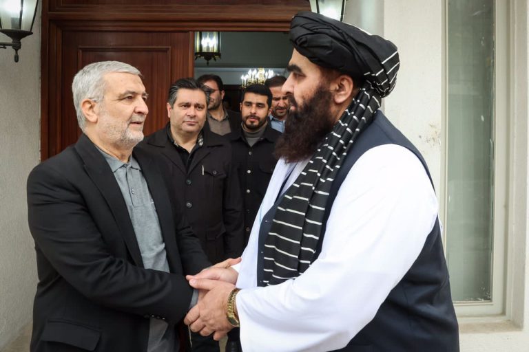فرستاده ویژه رییس جمهور ایران با وزیر خارجه طالبان در تهران دیدار کرد