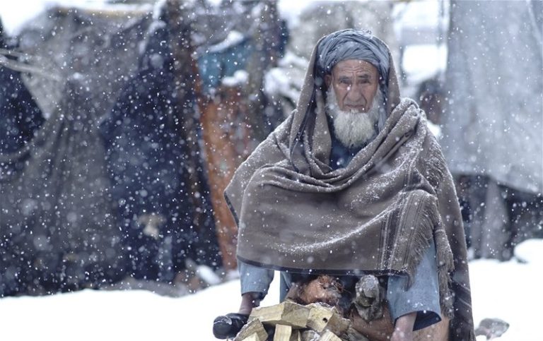 اوچا: ۱۵.۸ میلیون افغان بین نوامبر ۲۰۲۳ و مارچ ۲۰۲۴ گرسنه‌گی حاد را تجربه خواهد کرد