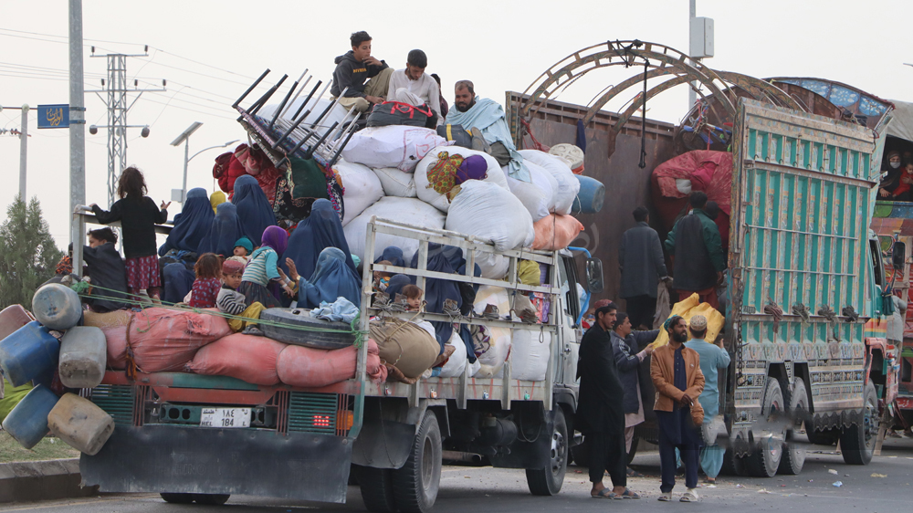 بازگشت دو هزار و ۵۰۰ مهاجر طی دو روز از پاکستان؛ شمار بازگشت‌کنندگان به ۴۴۸ هزار نفر رسید