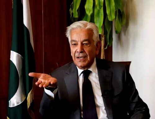 وزیر دفاع پاکستان: توافق با طالبان باید کتبی باشد، نه شفاهی