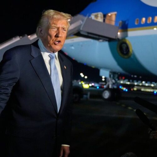 ترامپ: امریکا کشورهای در حال تجارت با روسیه را تحریم می‌کند