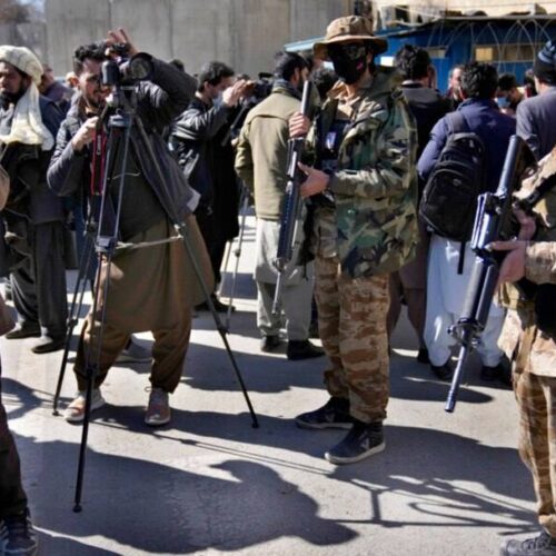 هراس طالبان از رسانه‌ها؛ بحران روایت و اقتدار کاذب