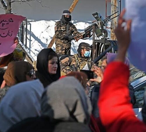 طالبان در تنگنای پنج‌ساله؛ لحظه شماری برای فروپاشی؟