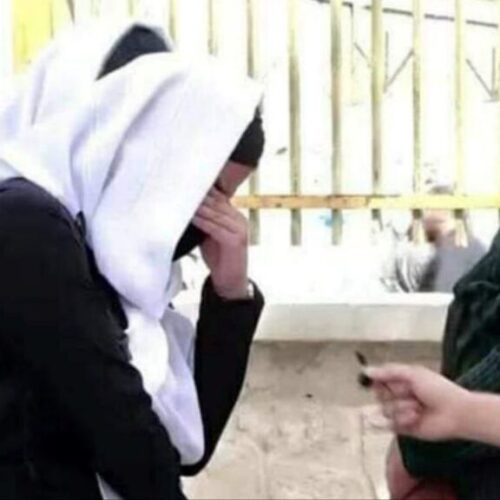 روز دختر؛ در افغانستان اما دختران روز و روزگاری ندارند