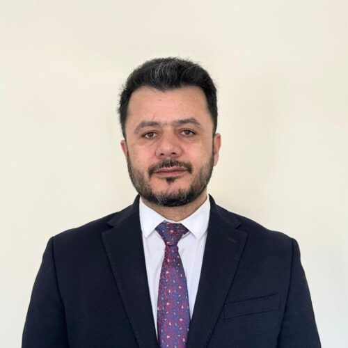 رییس پیشین صحت عامه کابل: در افغانستان هر ساعت یک مادر جان خود را از دست می‌دهد