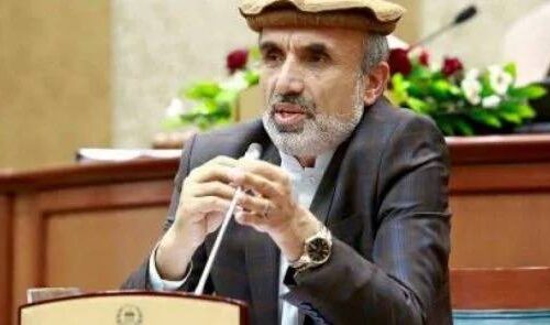 ایزدیار: اشرف غنی به‌جای مجازات قاتلان شهدای رستاخیز تغییر، پول پیشنهاد کرد