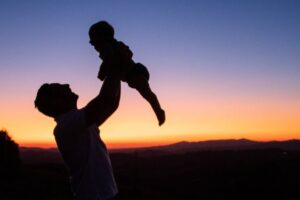 - پایگاه خبری تحلیلی روایت