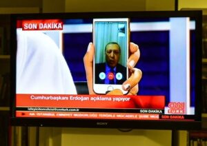 - پایگاه خبری تحلیلی روایت