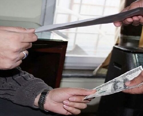 فساد در ساختارِ طالبان؛ آیا شعارِ مبارزه با فساد «شکست» خورده است؟