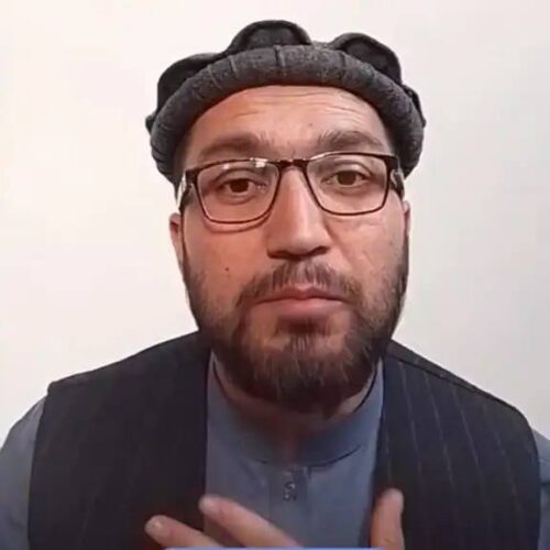 رژیمی که از دو کلمه نقد می‌ترسد