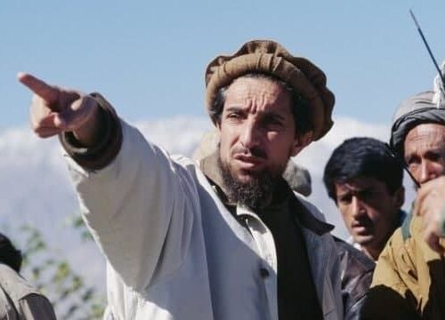 کودتای نا‌کام؛ مسعود در تبعید‌گاه پاکستان