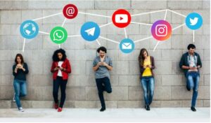 - پایگاه خبری تحلیلی روایت
